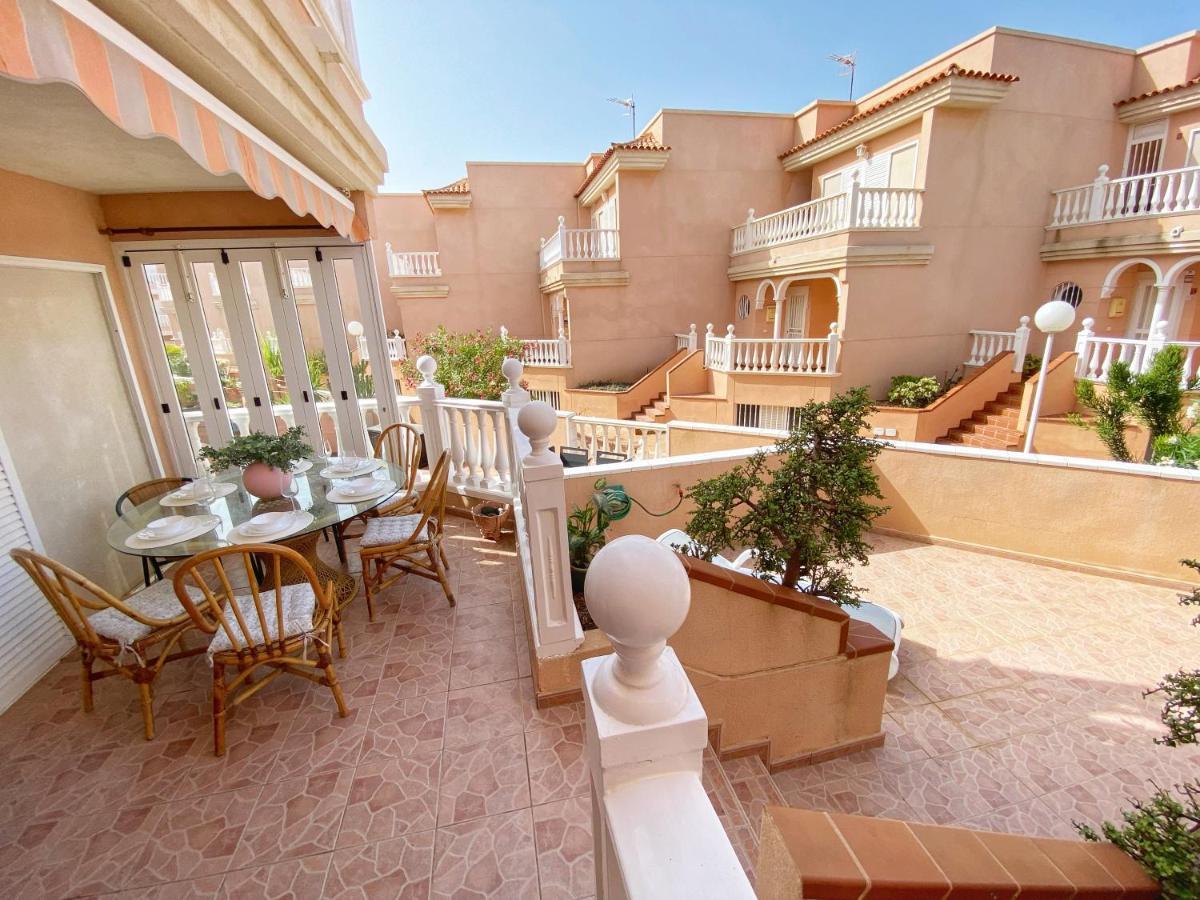Hugo'S Holiday Apartment In Costa Del Silencio Arona  Eksteriør billede